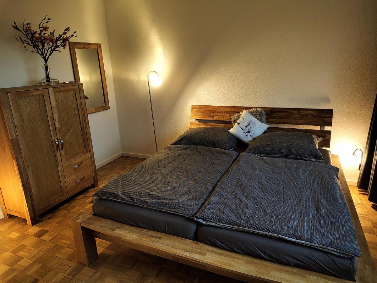 Ferienhaus "Hof Balkaehm" Mit 200 Qm Fuer Bis Zu 9 Gaeste - Sauna - Landhausgarten Villa Norddeich  Exterior photo